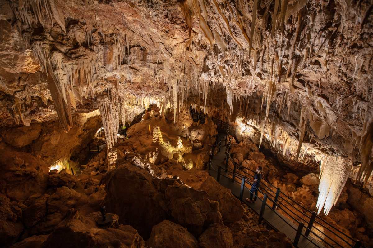 inside of ngilgi cave with stalactities